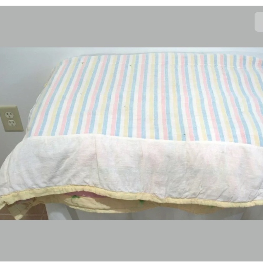 1930's Antique Hand Made Baby Blanket Pink Blue